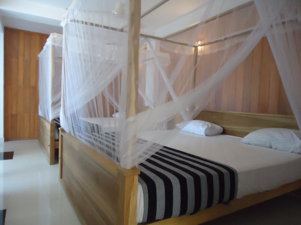 Sky Garden Mini Hotel Mirissa Exterior photo